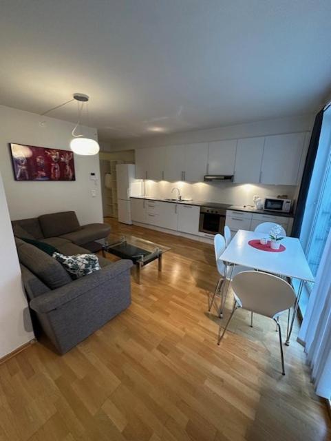 Stavanger Small Apartments - City Centre Екстер'єр фото